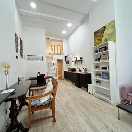 マドリードDuplex Manzanares Izq Amarillo Temporalアパートメント エクステリア 写真