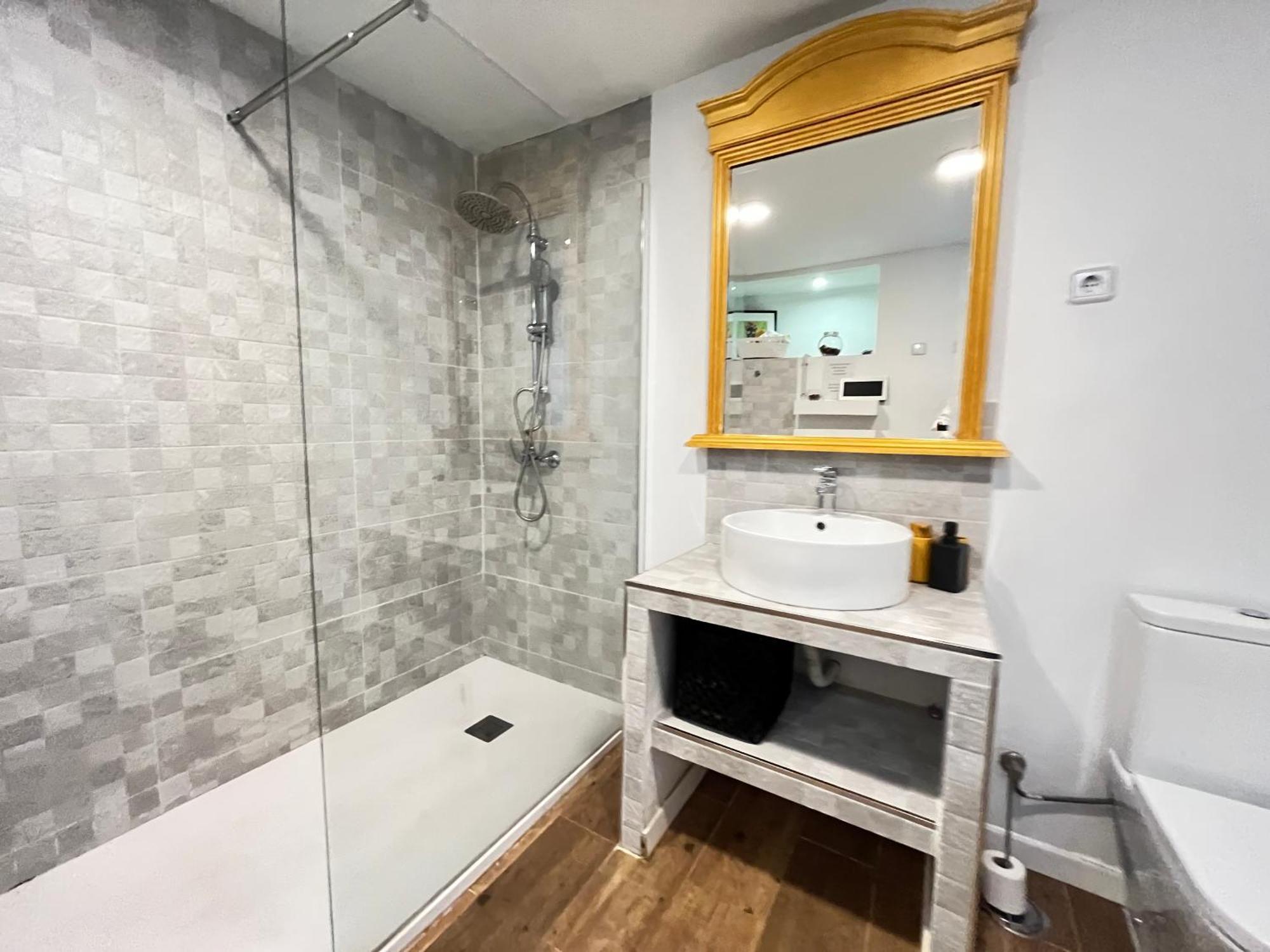 マドリードDuplex Manzanares Izq Amarillo Temporalアパートメント エクステリア 写真
